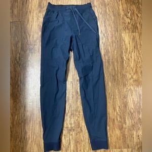 Navy Lululemon joggers